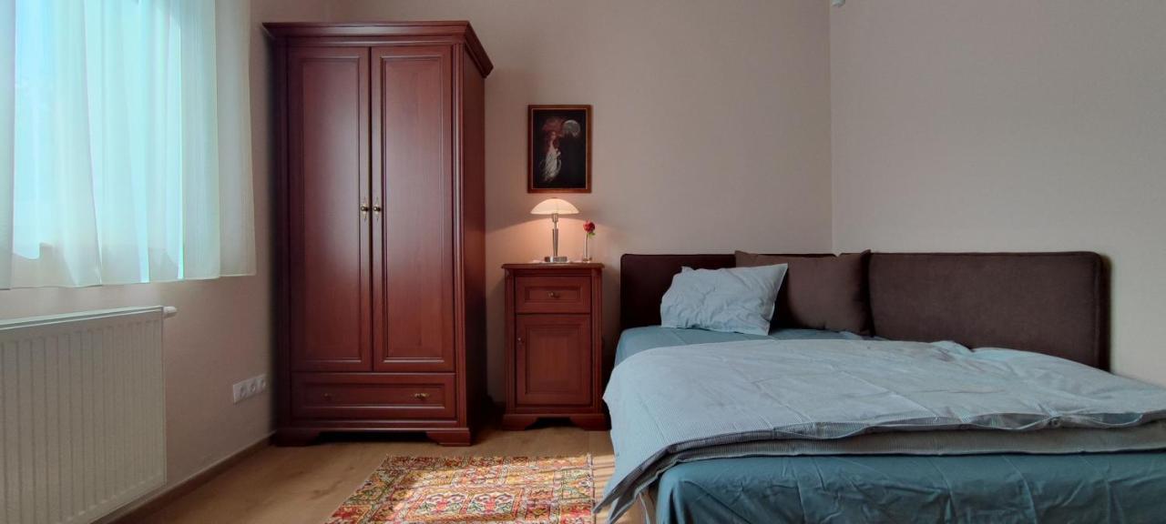 Apartament White Column House Diosd Zewnętrze zdjęcie