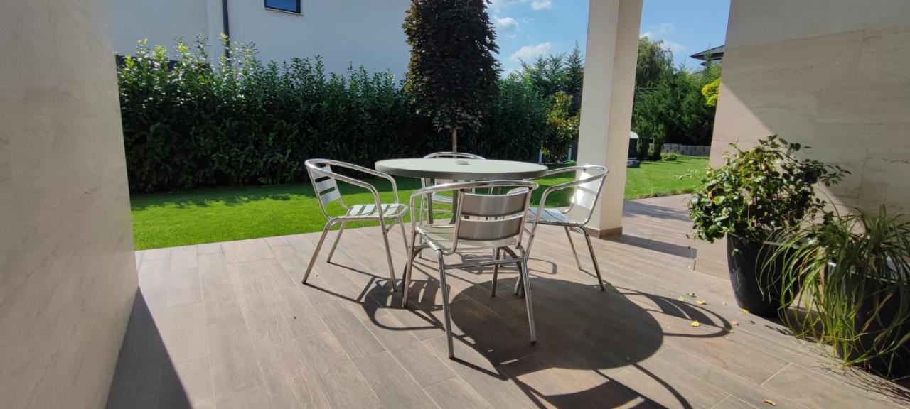 Apartament White Column House Diosd Zewnętrze zdjęcie